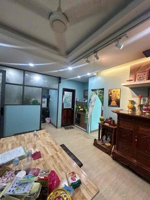 2.95Tỷ. 81M2, 3PN, thang máy- C.cư Imperial Place sát Tên Lửa — ảnh 1