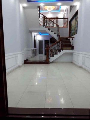 Cho thuê nhà HXH Dương Quảng Hàm P5 Gò Vấp 5m 18m 4pn 5wc — ảnh 1
