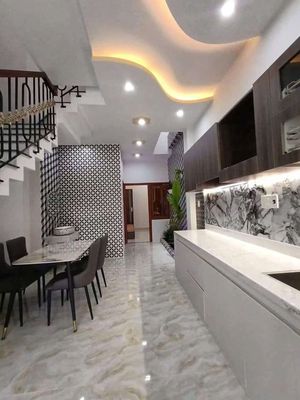 Nhà đẹp 3 tầng kiệt 4m hà huy tập, thanh khê, full nội thất — ảnh 1