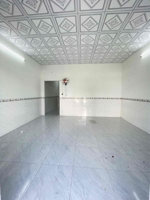 Nhà 5x17 2 phòng KDC Hồng Loan — ảnh 1
