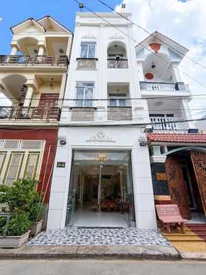 Cho thuê nhà full nội thất 4 phòng ngủ lộ ô tô — ảnh 1