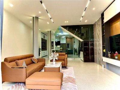 Cho thuê nhà 3 tầng nguyễn hữu thọ - ngay family hospital 40tr/tháng — ảnh 1