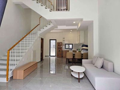 Nhà mới có 3 phòng ngủ gần trung tâm thành phố mới, giá 9 triệu/tháng — ảnh 1