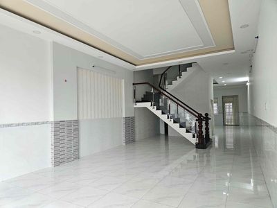 Cho thuê nhà trệt 3 lầu 5pn sẵn nội thất trục chính kdc phú an 14tr — ảnh 1