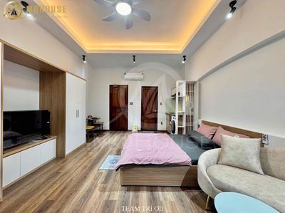 Căn hộ ban công rộng 40m2 đi bộ qua giao thông vận tải — ảnh 1