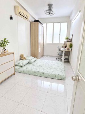 Nhà 3PN Có Nội Thất Hẻm Xe Hơi CMT8 Quận 10 — ảnh 1
