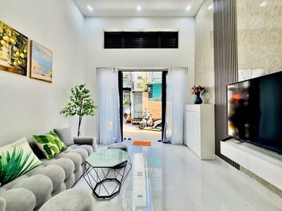 Nhà cực đẹp tại Nguyễn Trọng Tuyển - Phú Nhuận — ảnh 1