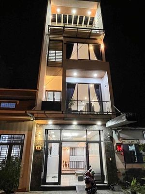 Cho thuê nhà 4tầng full nội thất (4pn-5wc) VŨ QUỲNH, Hoà Minh, Đà Nẵng — ảnh 1