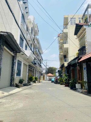 Nhỉnh 4 tỷ - 4 tầng - 56m2 - 5pn - đht - q12 — ảnh 1