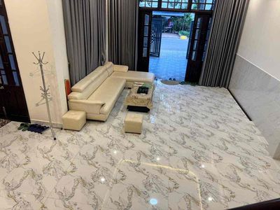 Nhà đẹp mới cần cho thuê lâu dài — ảnh 1