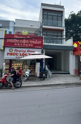 Nhà mặt tiền tiện kinh doanh đường Nguyễn Văn Cừ, TP Cần Thơ — ảnh 1