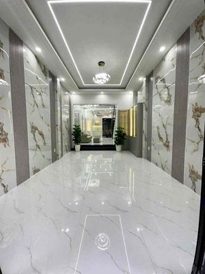 Nhà 2 lầu 1 trệt Bình Chuẩn,Thuận An,có nội thất,đường 7m đậu ô tô ok — ảnh 1