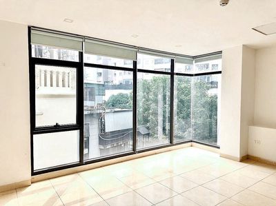 110m² - 21tr có tl vũ trọng phụng | sàn rộng , nhiều kính — ảnh 1