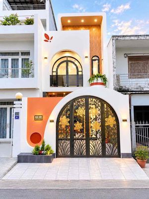 Nhà Mới Hoàn Thiện Mặt Tiền Đường Văn Cao - Trung Tâm Rạch Giá — ảnh 1