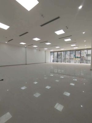 Cho Thuê 300m2 Văn phòng tại phố Hòa Mã — ảnh 1