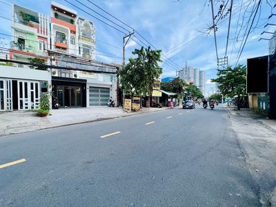 Nhà Đẹp Mặt Tiền đường Mã Lò- 104m2 - 5 tấm full nội thất thang máy — ảnh 1