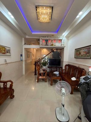 Nhà gần đầm sen –nhà 4 tầng - dtcn 52m2 - 4 tầng - 5pn- giá nhĩn 5 tỷ — ảnh 1