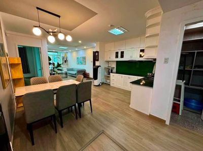 Cho thuê C/c Cộng Hoà Plaza căn 3PN giá thuê 15tr/th. Nội thất tốt. — ảnh 1