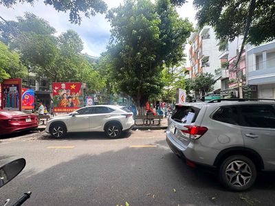 Mặt tiền đường lê văn huân - tân bình - đối diện công viên — ảnh 1