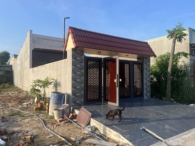 Bán nhà Mỹ Phước Bến Cát, Tự Xây ở Kiên Cố — ảnh 1