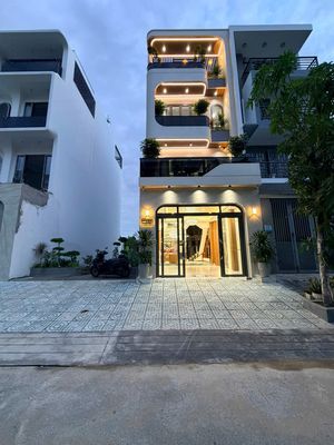 Nhà gì nội thất đã 3 tỷ, bạn có tin được không, đối diện trường học. — ảnh 1