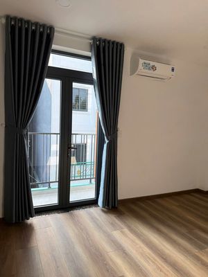 Studio ban công — ảnh 1