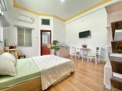 Trống sẵn căn hộ mini đầy đủ tiện nghi cửa sổ trời thoáng mát ở liền — ảnh 1