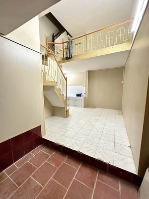 Chính chủ cho thuê nhà nguyên căn 3 tầng 2 ngủ ngõ 823 Hồng Hà — ảnh 1