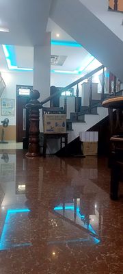 Nhà 2,5 tầng 245m2, kiên cố, Kiệt CMT8 — ảnh 1