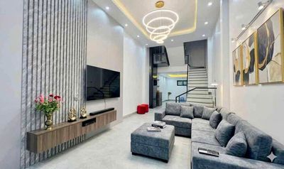 Nhà mới 5 tầng thang máy Lạc Long Quân, gần Hồ Tây, 56m2, 12 tỷ — ảnh 1