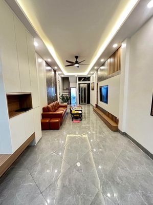 Bán nhà 40m2, 6 tầng, thang máy gần Hồ Ba Mẫu, Xã Đàn — ảnh 1