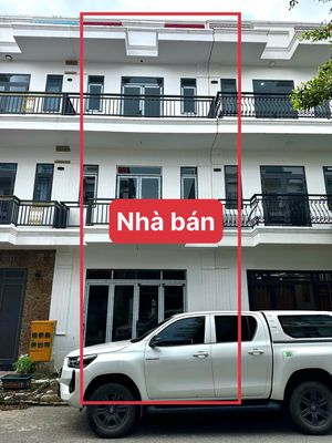 Nhà 2 lầu Thuận An 60m2 giá 3.3 tỷ — ảnh 1