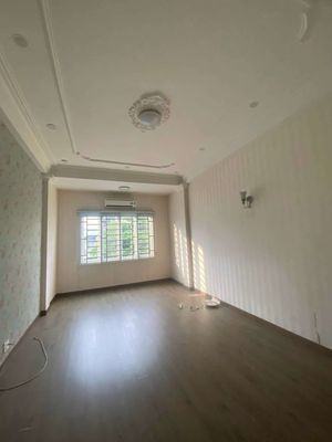 4pn Lạc Long Quân Q11 — ảnh 1