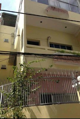 Nhà rộng rãi, 1 trệt 2 lầu - Hồ Văn Huê P9 Phú Nhuận — ảnh 1