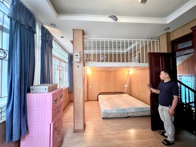 Nhà phố Thụy Khuê, 3 ngủ giá 12tr, đầy đủ nội thất, sát phố, sạch sẽ — ảnh 1