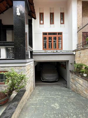 Cho thuê biệt thự SANG TRỌNG KDC Cao Lỗ P4. DT 8x20. GIÁ 32TR. 3 tầng — ảnh 1
