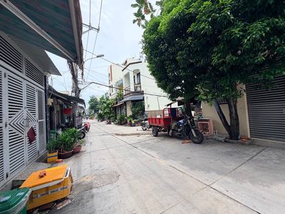 Lê Văn Quới 80m²- 4PN- đường 8m thông thoáng- giáp Tân Phú - Chỉ 6.x — ảnh 1