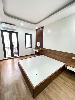Nhà 35m Ngã Tư Sở-Thanh Xuân, 2 mặt thoáng, 6 tỷ — ảnh 1