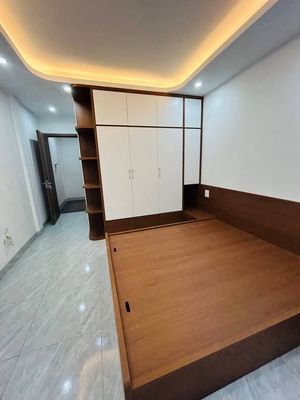 Nhà mới xây Cầu Diễn, 38m², 5 tầng, 7 tỷ — ảnh 1