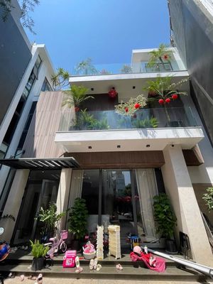 Cho thuê nhà 2 tầng full nội thất gần Chợ Đống Đa, Hải Châu — ảnh 1