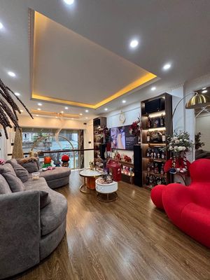 Bán nhà 35m2, 6 tầng, Cù Chính Lan, 11.9 tỷ — ảnh 1