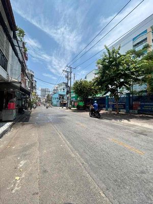 Nhà hiếm quận 11 - khu vực tiện ích đầy đủ — ảnh 1