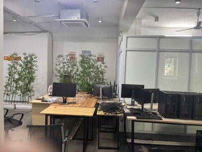 Cho thuê mặt bằng 200m2, làm văn phòng — ảnh 1