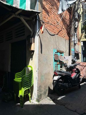 Bán gấp nhà cấp bốn :4,5x5,5 hẻm 266,Tôn đản,p.8,q4(củ) — ảnh 1