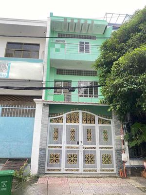 Cho thuê nhà MT gần Tô Hiệu, Hoà Bình Tân Phú-4 x 20-3 tầng-giá 18tr — ảnh 1