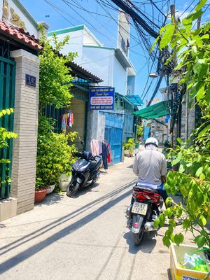 Bán nhà 66/99 Trần Văn Khánh ngay chợ Tân Thuận Quận 7. DT 49m2 1 lầu — ảnh 1
