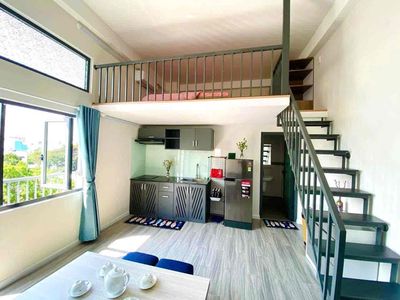 Duplex ban công chỉ tính điện và nước gần ngã tư hàng xanh — ảnh 1