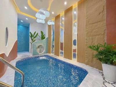 Cho thuê nhà đẹp có hồ bơi riêng kiệt phan châu trinh, trung tâm đn — ảnh 1