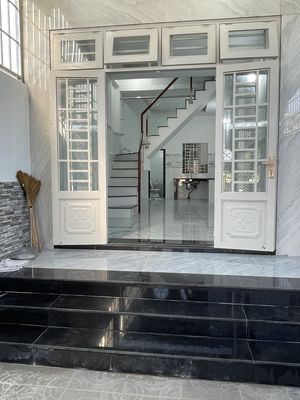 Nhà Mới Nguyên Căn 4 Phòng Ngủ P. An Phú Đông, Q.12. HCM — ảnh 1
