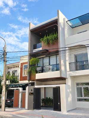 Chính chủ bán nhà đẹp 300m2 sử dụng, đường 7m5 dân trí cao Hòa Xuân — ảnh 1